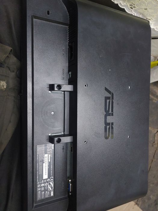 Монитор Asus VK193