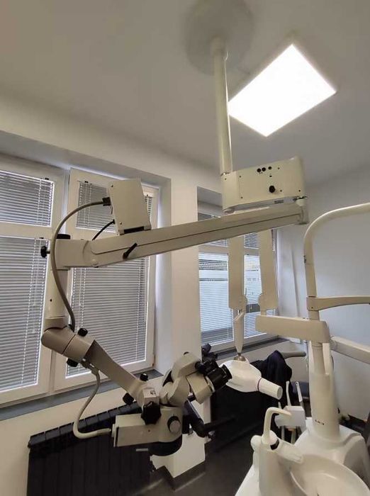 Carl Zeiss OPMI Mikroskopy chirurgiczne, stomatologiczne, zabiegowe