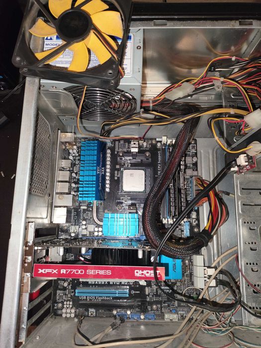 Komputer stacjonarny AM3+  16GB  Ram