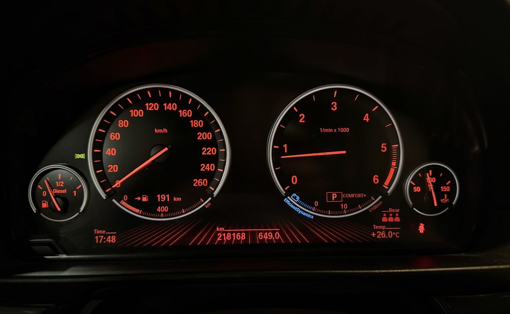 BMW serii 5 F10 bogate wyposażenie