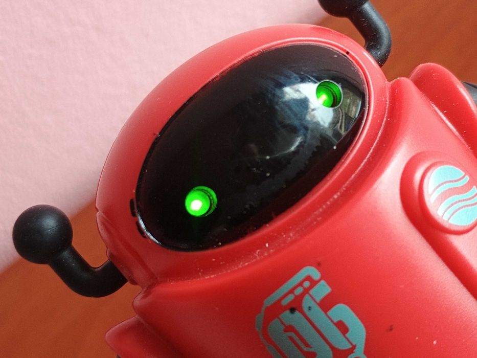Tracerbot robot zabawka interaktywna