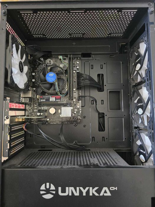 PC da marca UNYKA (sem gráficas) | i5-10400 | Ram 16gb ddr4