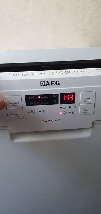 Maquin de lavar a loiça AEG