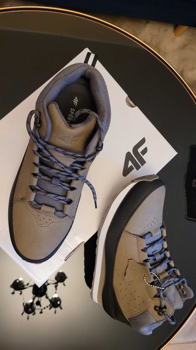 4F Buty męskie zimowe NOWE 44 Skóra Zima 25 PROMO!