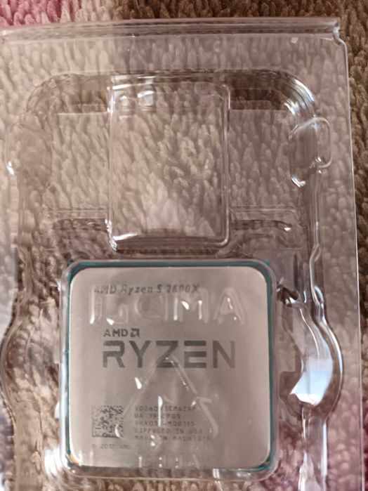 Процесор AMD Ryzen 5 2600X