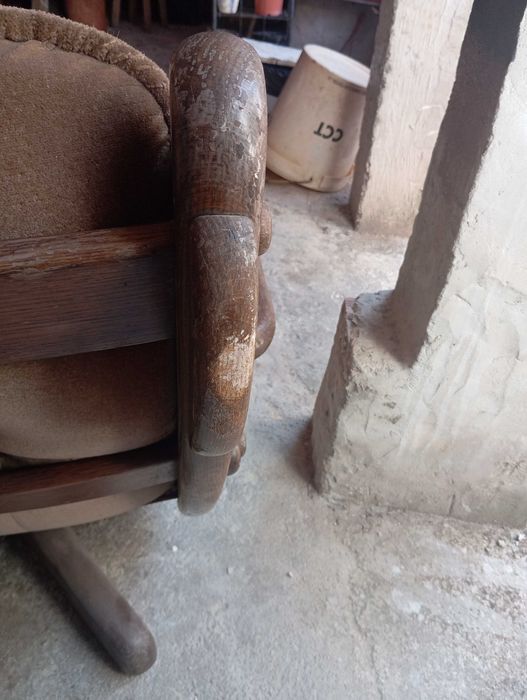 Cadeirão carvalho maciço