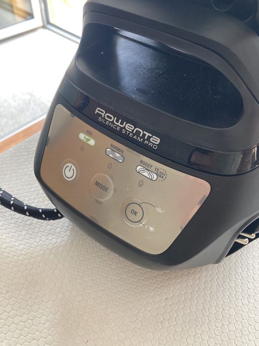 Ferro com caldeira Rowenta Silence Steam Pro