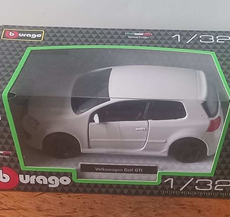 Volkswagen golf GTI 1:32