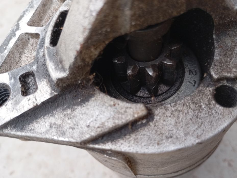 Стартер Рено 1.4 бензин