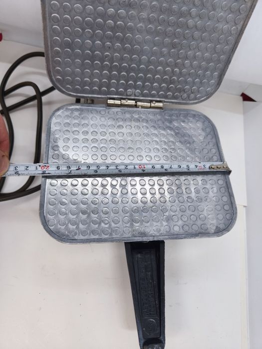 Советская электрическая вафельница ласунка электровафельница СССР