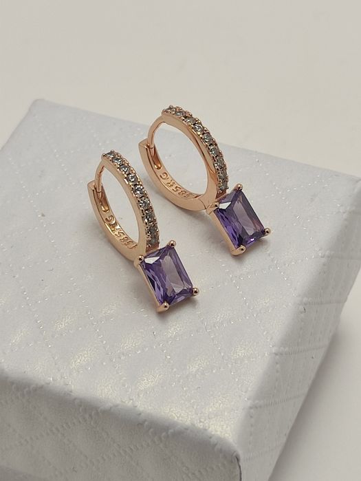 Kolczyki pozłacane 585 z fioletową cyrkonią