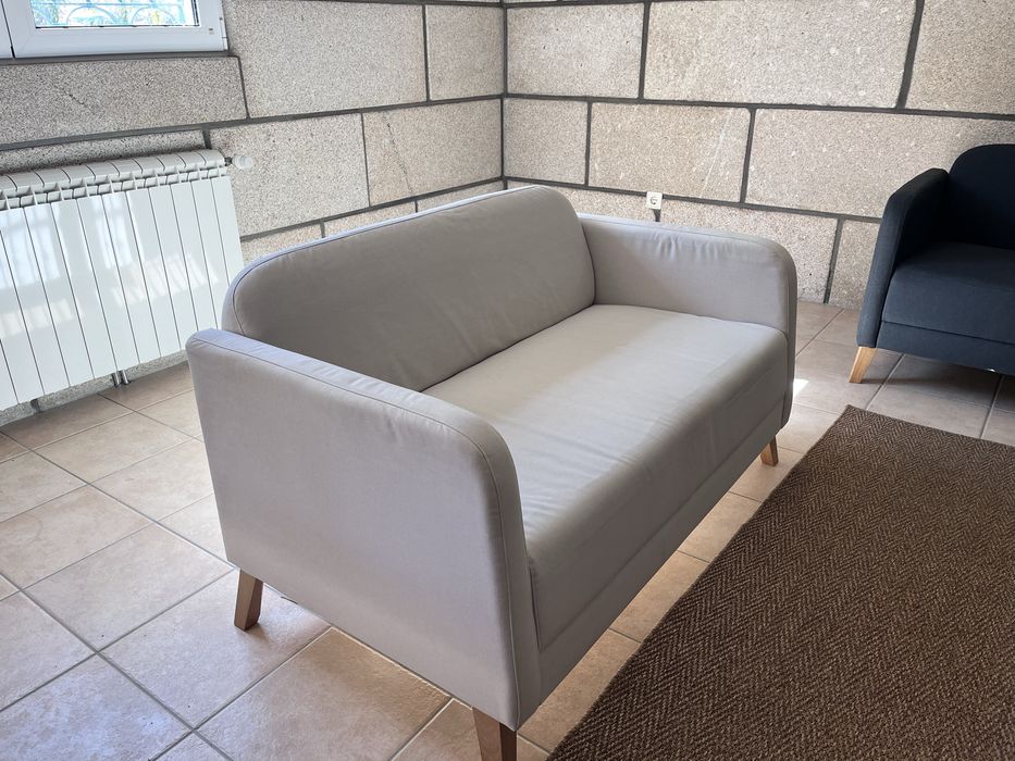 Sofá LINANÄS – IKEA | 2 lugares | Excelente estado