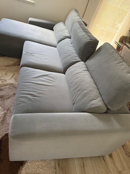 Sofá cama com muito pouco uso