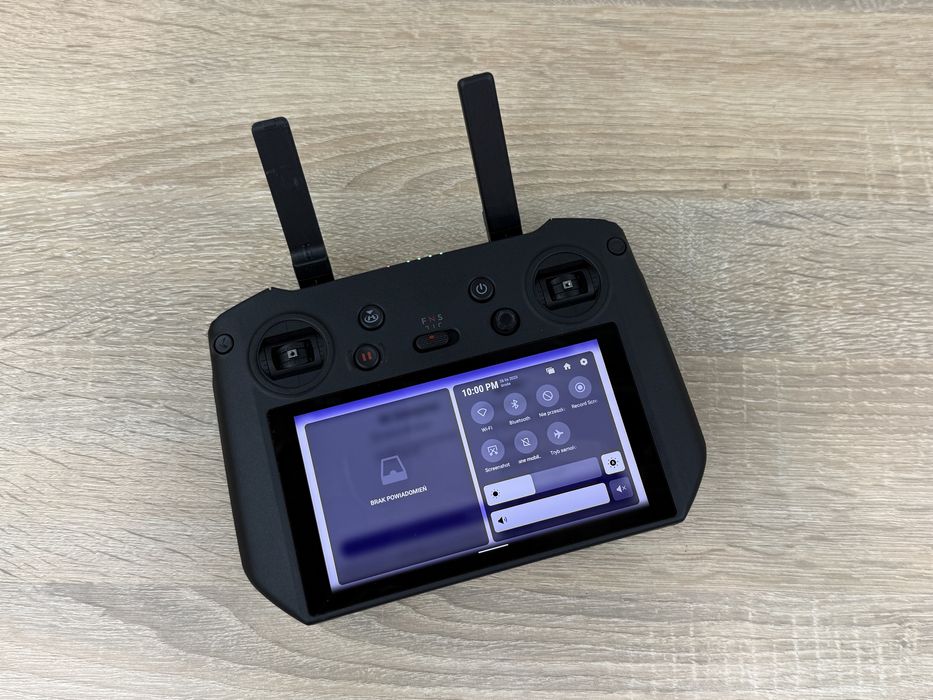 Kontroler DJI RC Pro RM510B z ekranem