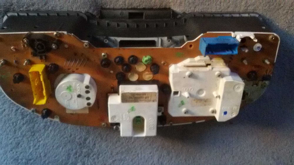 Licznik Audi 80B3 1.8 2.0 benzyna