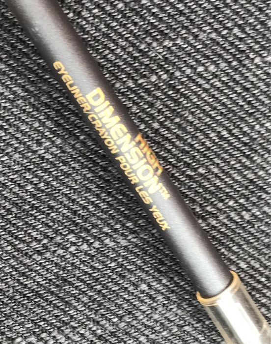 Kredka Revlon Szara Stalowa Żelowa do oczu 02 Steel Flash