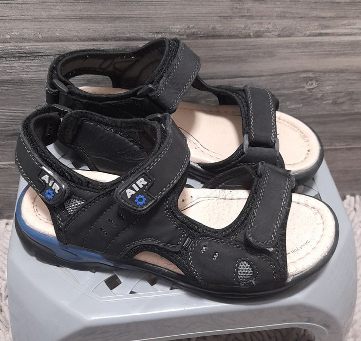 Босоніжки на хлопчика 34р