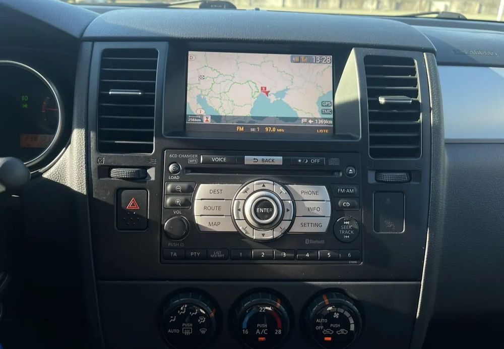 Nissan Tiida дизель
