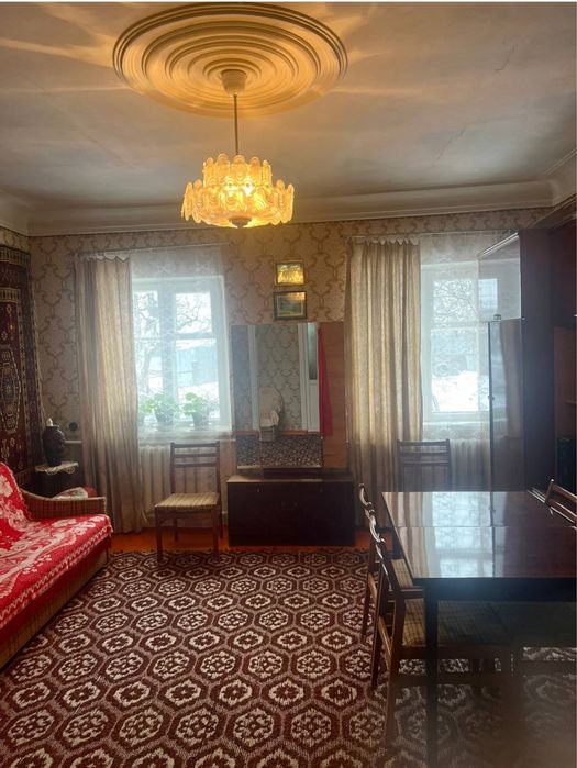 Добротний будинок в Розсошенцях