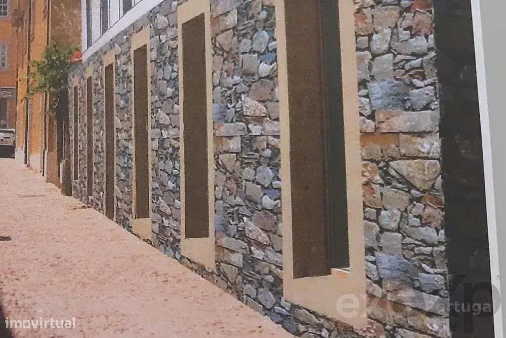 Projeto com licença de construção no centro histórico de Mirandela