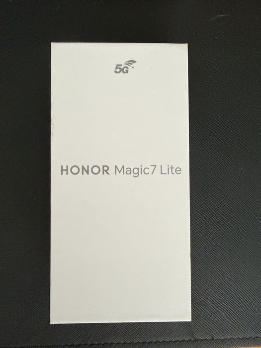 Honor Magic 7 Lite 5G / Realme 10
