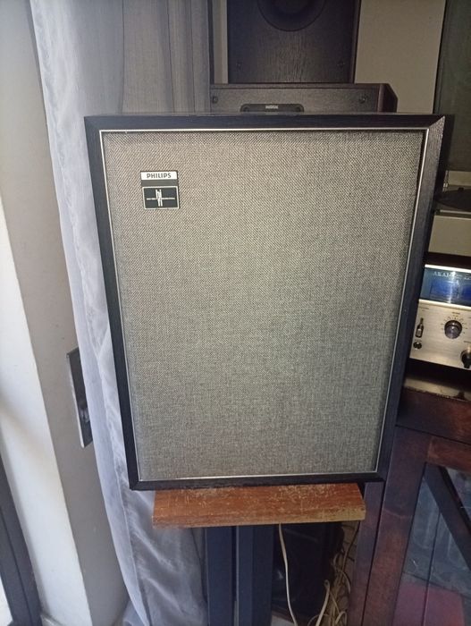 Colunas Philips 22RH456
