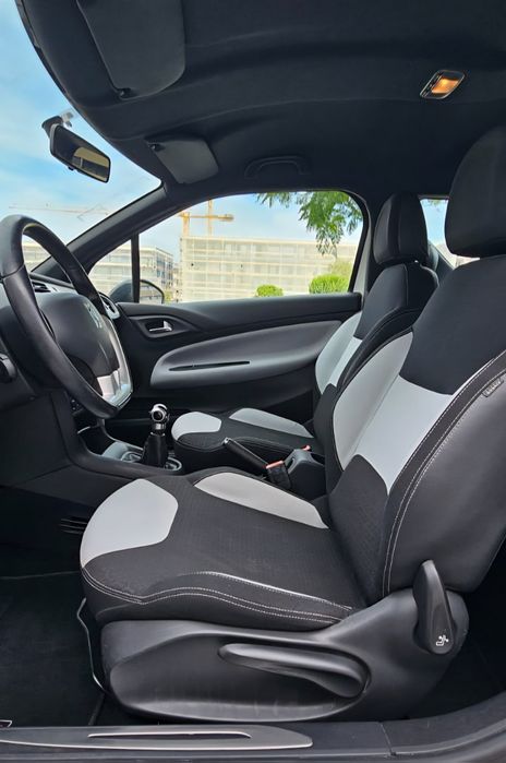 Citroën DS3 1.4 e-HDi So Chic Nacional