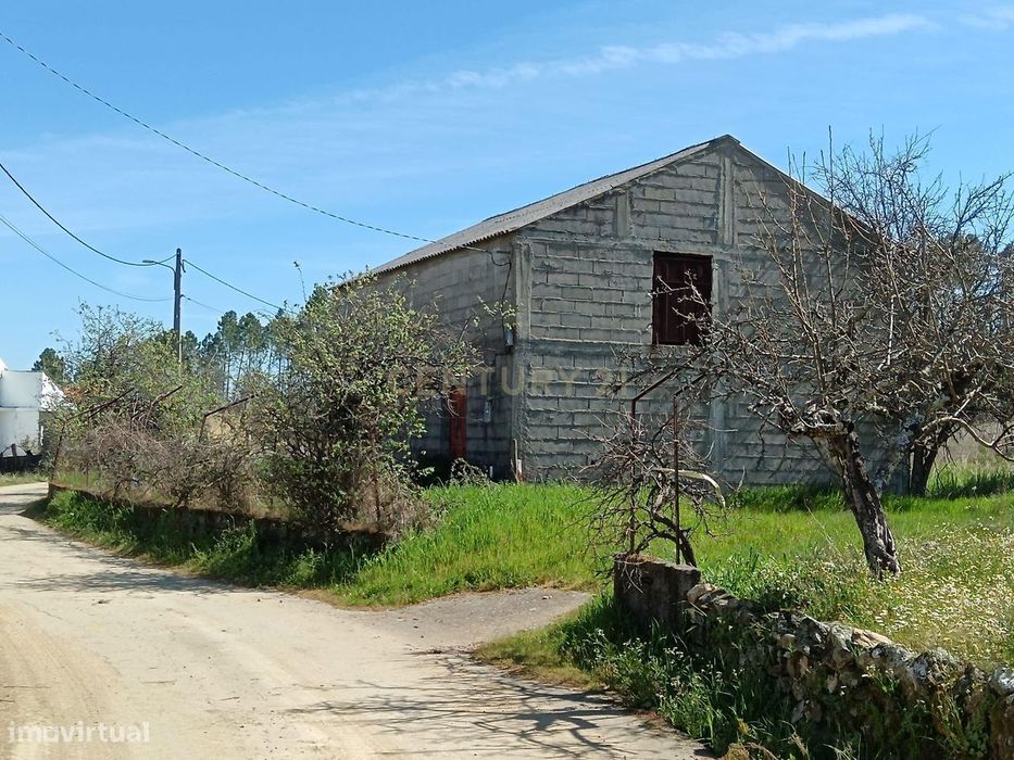 Terreno rústico com 7840m2 em Pousafoles, Sarzedas — Sarzedas, Castelo Branco