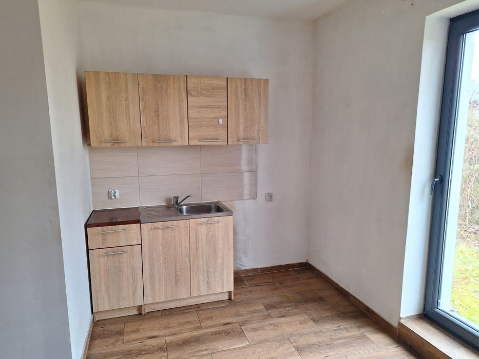 Okazja  .10 Kawalerek bez czynszu, plus działka na garaże  Zamiana.