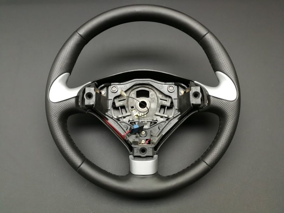 Kierownica Peugeot 307 CC Cabrio nowa skóra