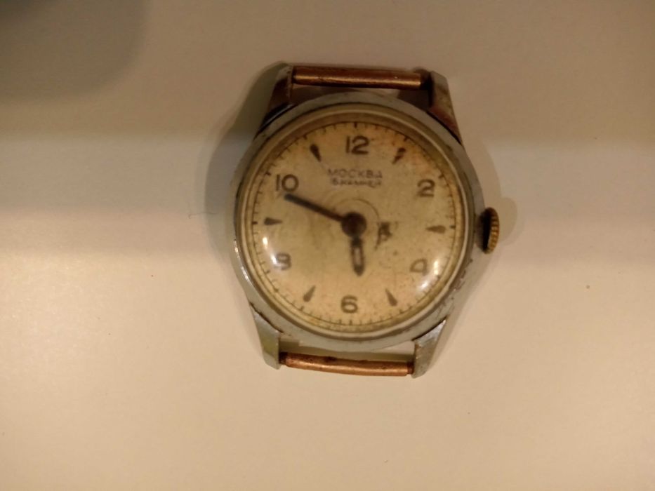 Старые наручные часы Москва. СССР