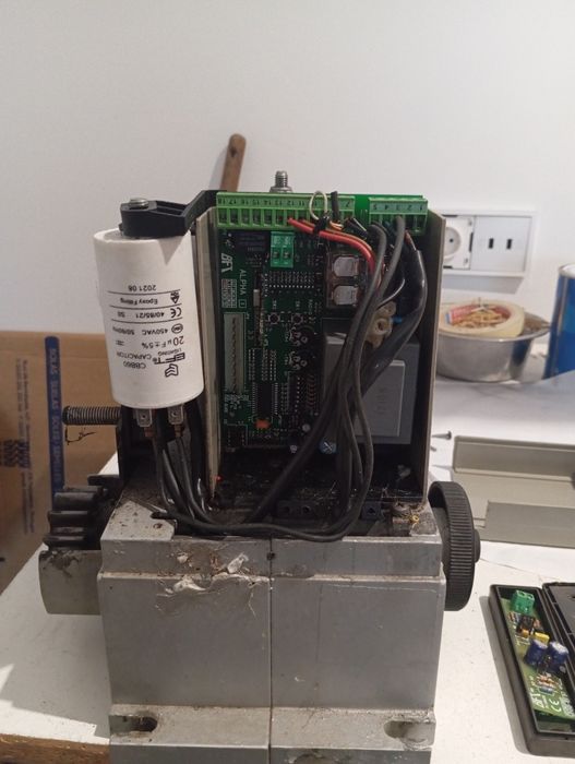 Vendo metor elétrico