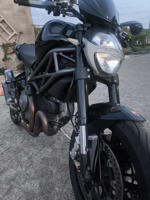 Ducati Monster 1100 evo 2013