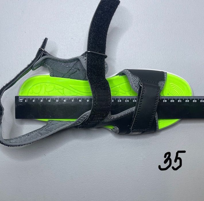 Нові сандалі Geox, 31,33,35