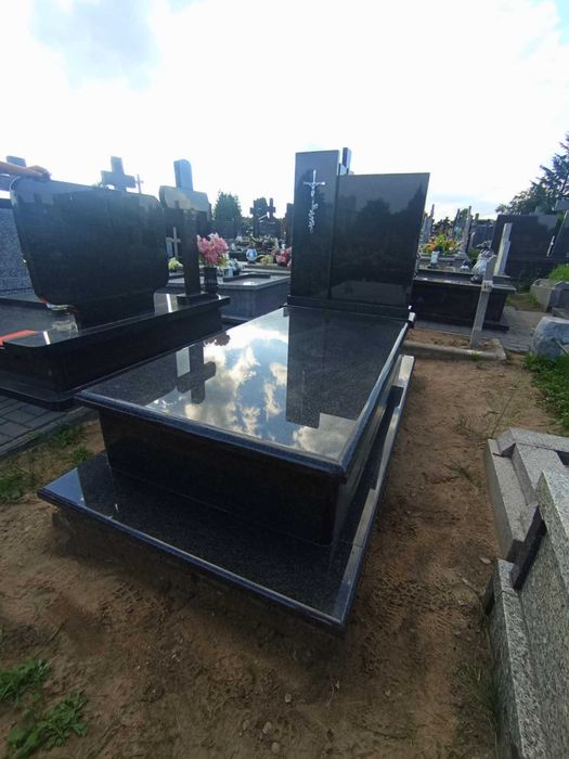 Nowoczesne nagrobki z granitu!