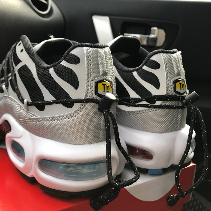 Чоловічі кросівки найк тн чорні Nike air max Tn Plus black silver