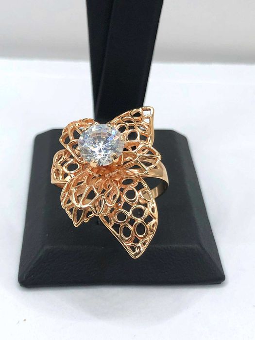 Каблучка золото 585*