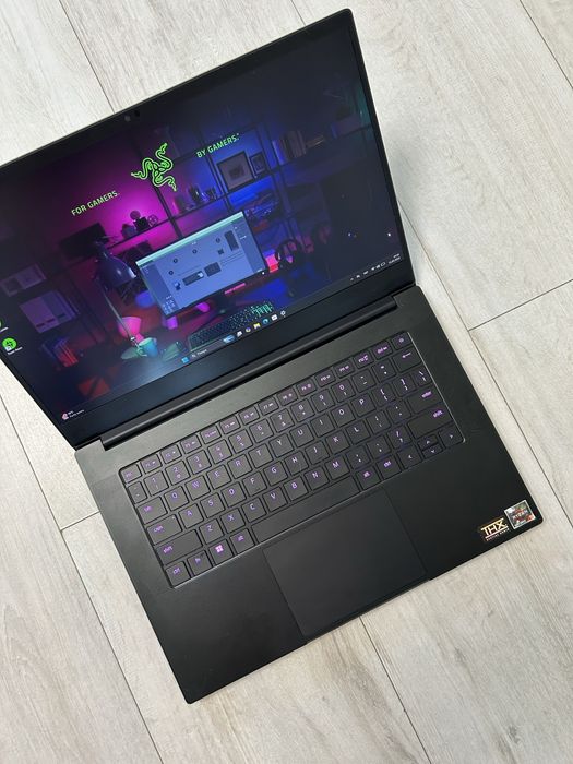 Ігровий ноутбук Razer Blade 14 Ruzen 9 6900НX + RTX3070ti 8G + 2К 165Hz