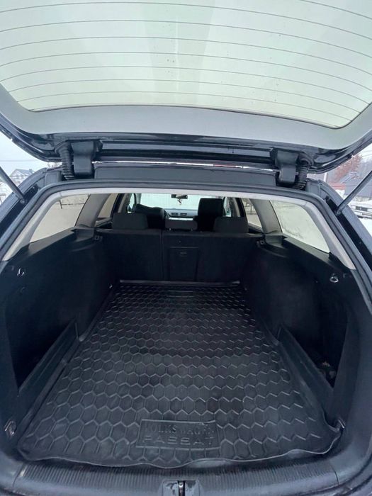 Volkswagen Passat  B6 2.0 АВТОМАТ дизель