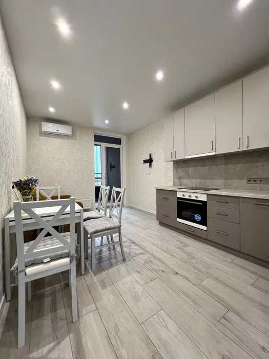 Оренда 1к квартири ЖК Республіка