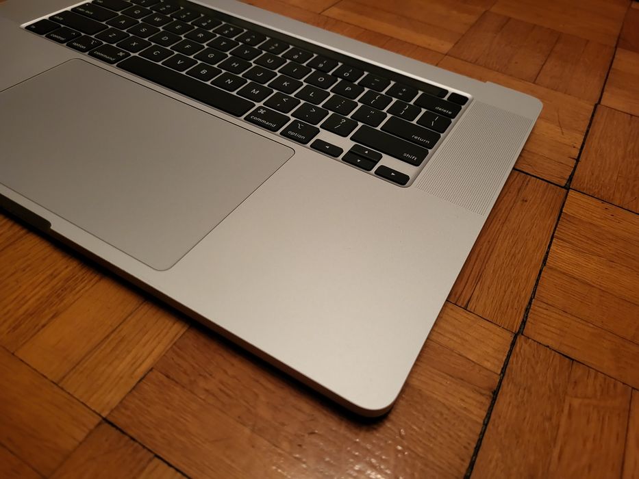 Palmrest a2141 Macbook pro 16" silver kadlubek z bateria i całym osprz