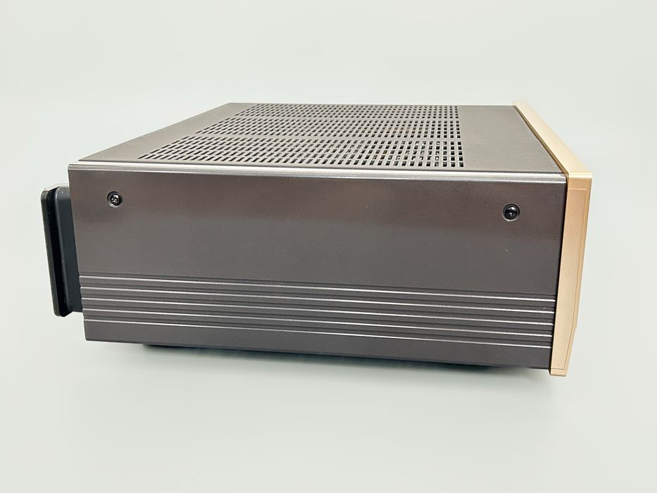 Accuphase A 30 końcówka mocy klasa A stan idealny