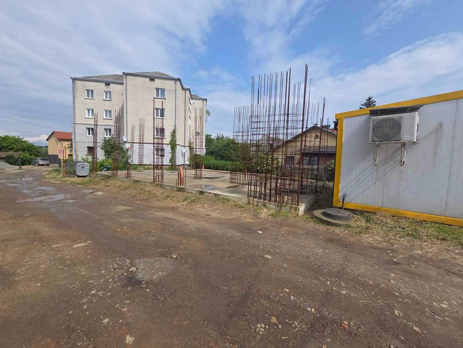 Нежитлове приміщення навпроти Поліклініки, м. Кам'янка-Бузька