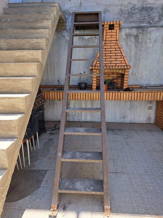 Escadas em ferro