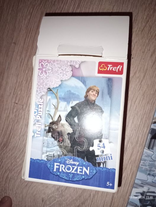 Trzy rodzaje mini puzzli