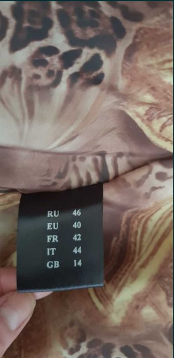 Продам кожанное пальто