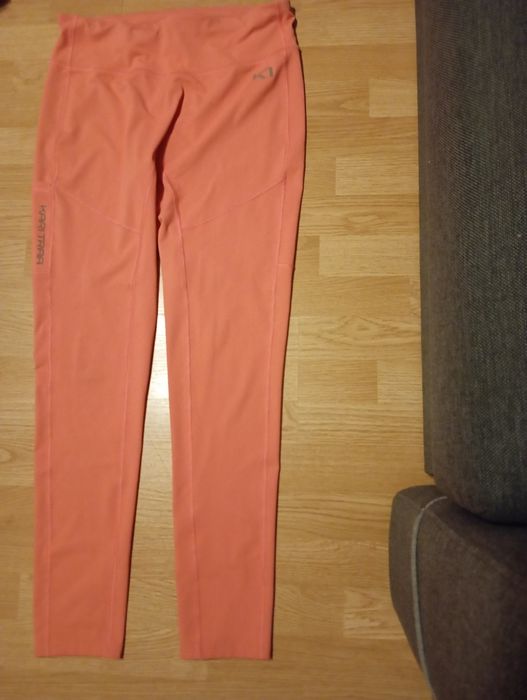 Sportowe leginsy Kari tra r XL i inne rzeczy rezerwacja