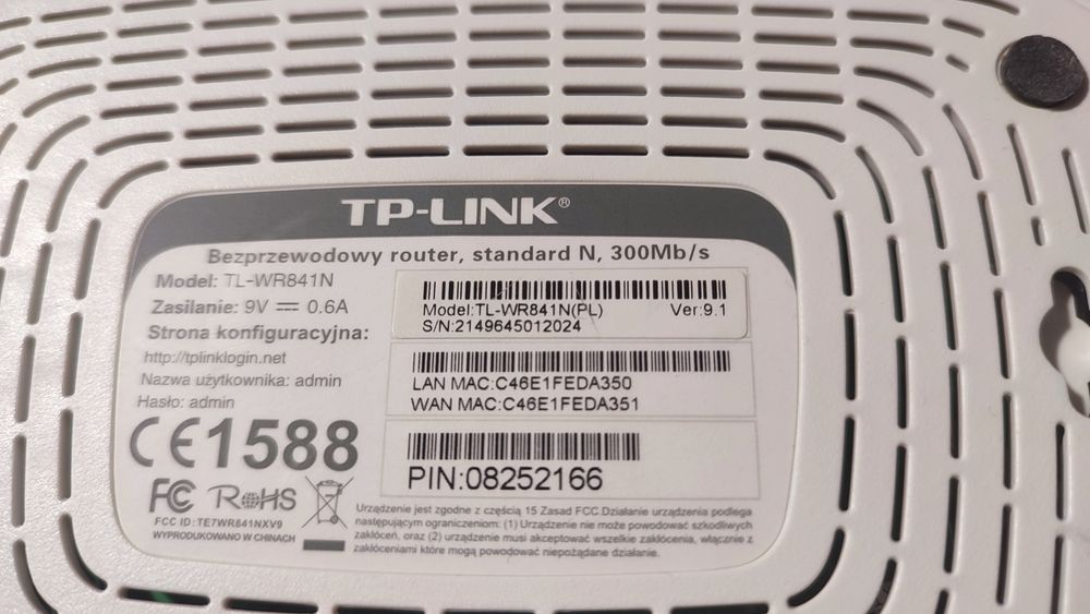 Router TP-Link TP-WR841N
