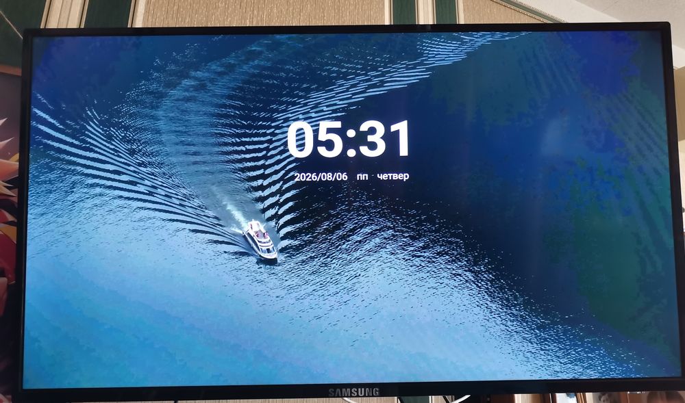 Телевізор Samsung Smart TV - 42 дюйми