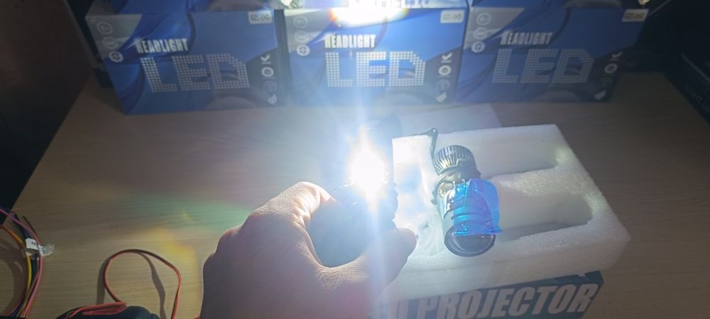 Лінзовані LED лампи H4 Bi-LED CANBUS 6500K | Ближнє + дальнє | Plug&Pl